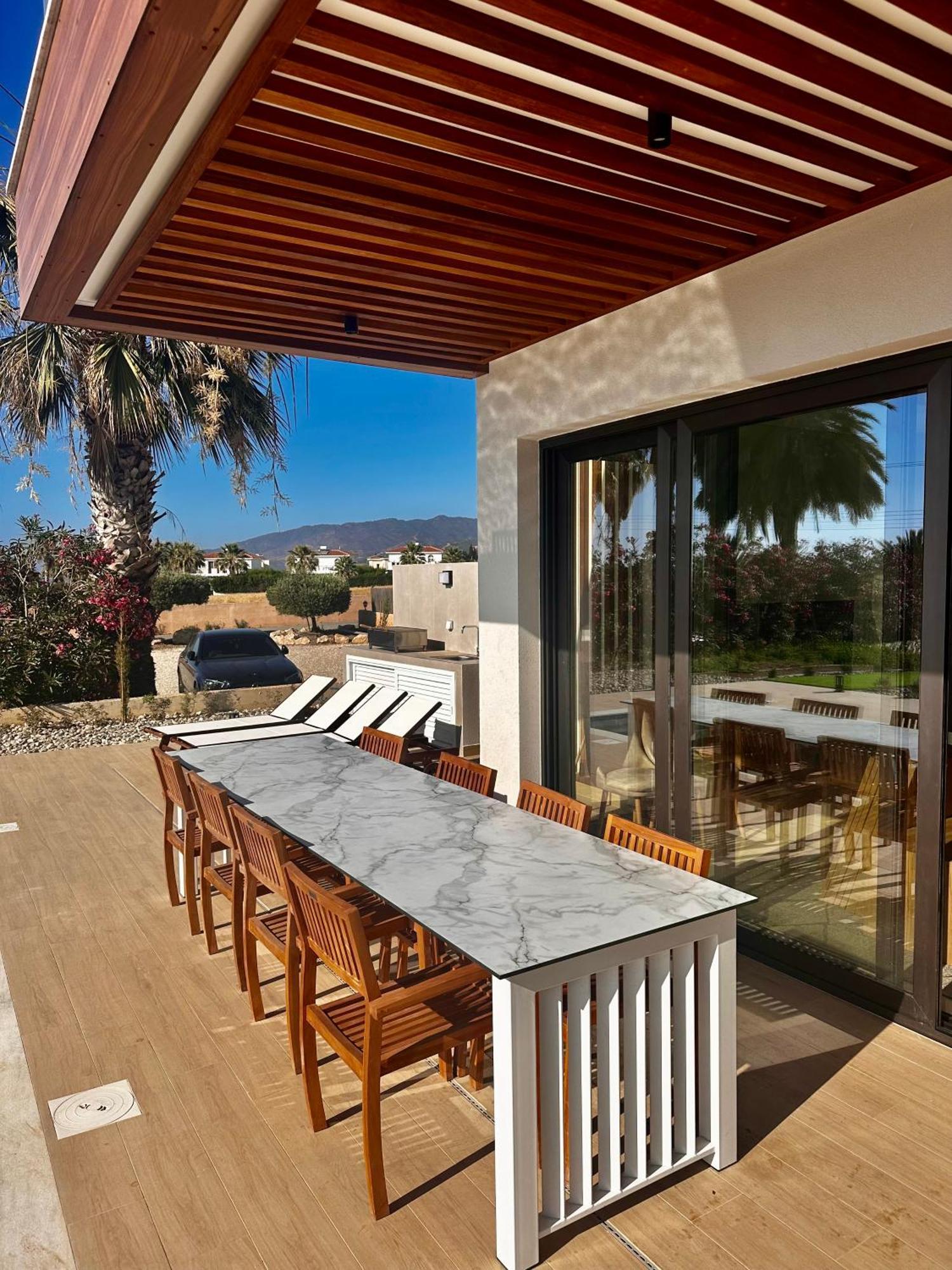 Santa Barbara Seafront Villas W Jacuzzi Pool Paphos Exterior photo